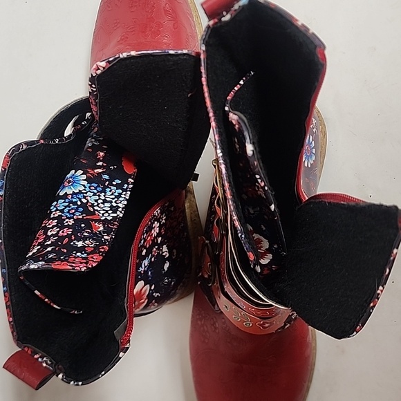 Faux Leather Floral Red Bohemian Hippie Side Zip 4 Strap Gardencore Boots Size9 - Picture 9 of 12